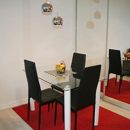 דירות Stary Toruń Apartament Rosso מראה חיצוני תמונה