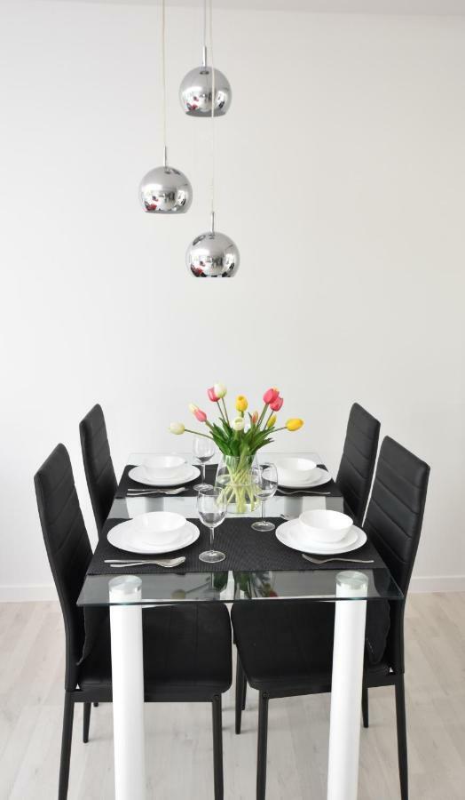 דירות Stary Toruń Apartament Rosso מראה חיצוני תמונה