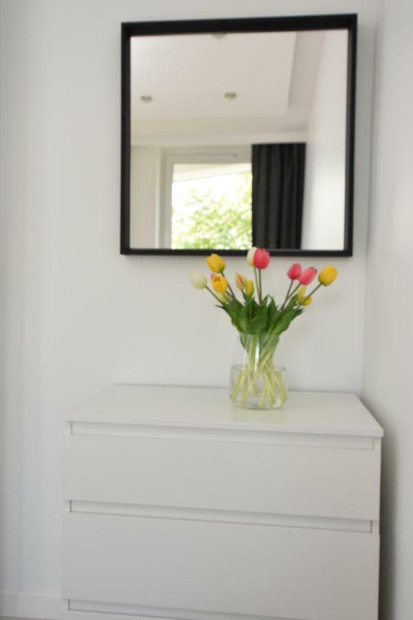 דירות Stary Toruń Apartament Rosso מראה חיצוני תמונה